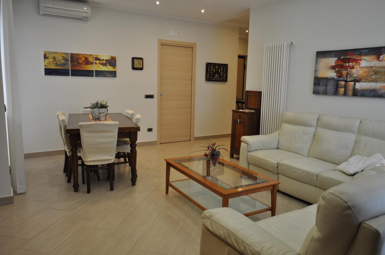 Sand 228 Home Террачина Экстерьер фото